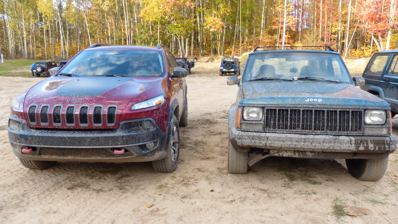 Illustration for article titled Which Is Better Off-Road: A Brand New Jeep Cherokee Or My Old $600 Craigslist Cherokee?